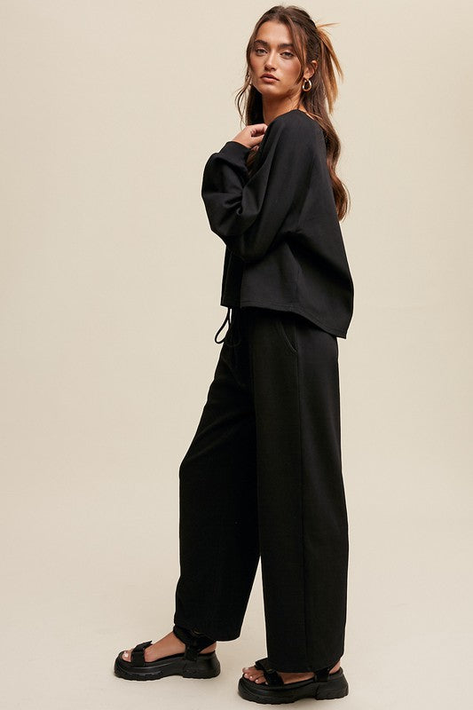 V-Neck Sweatshirt and Pants || Black