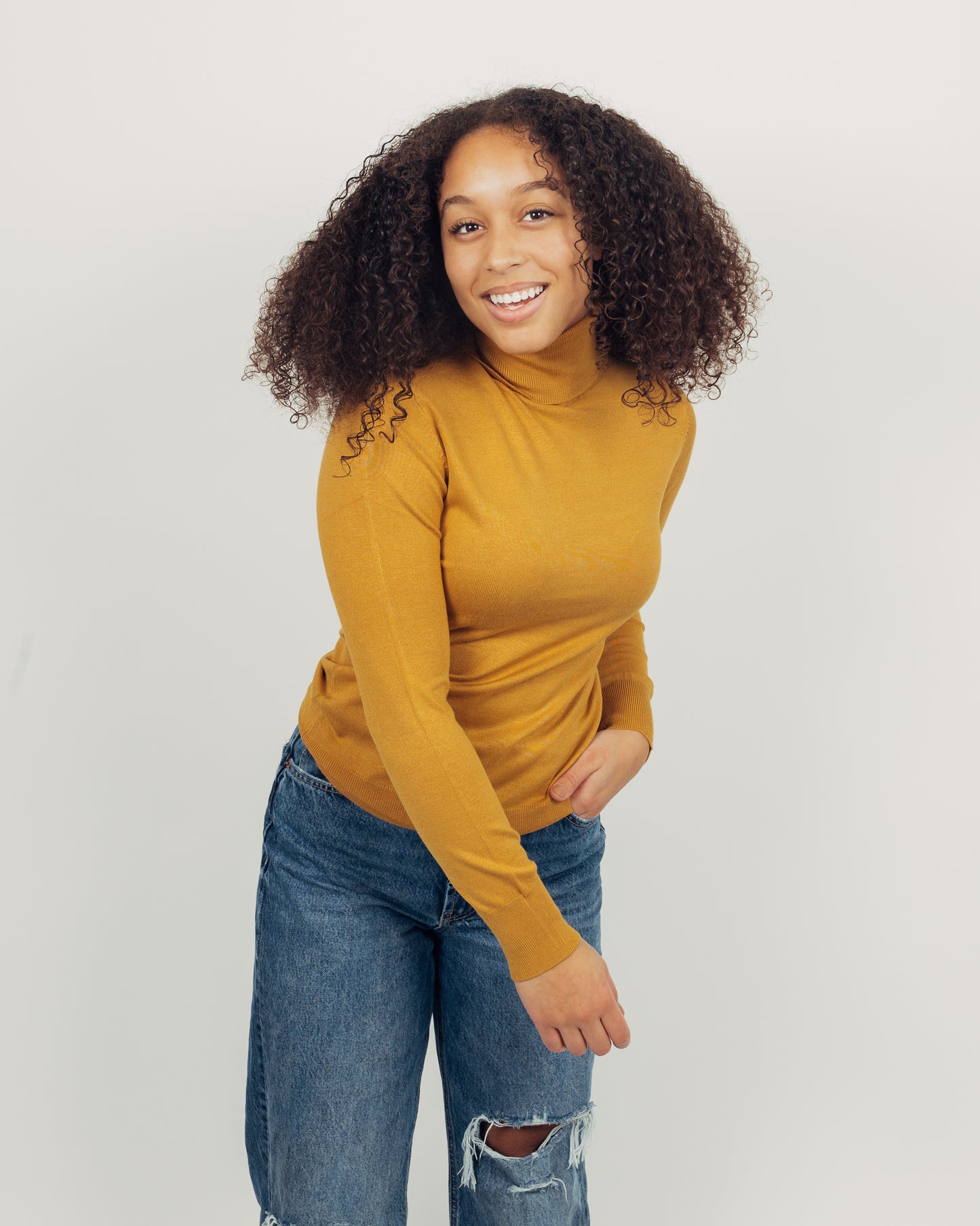 Malt Turtleneck || Mustard