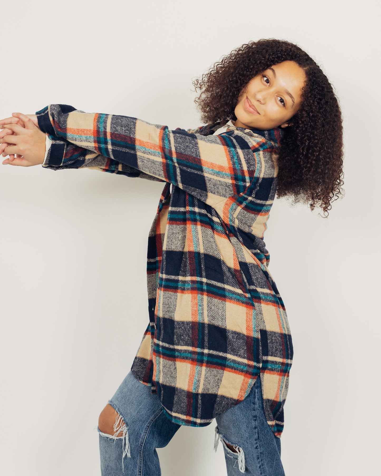 Perri Flannel Shacket || Navy + Tan
