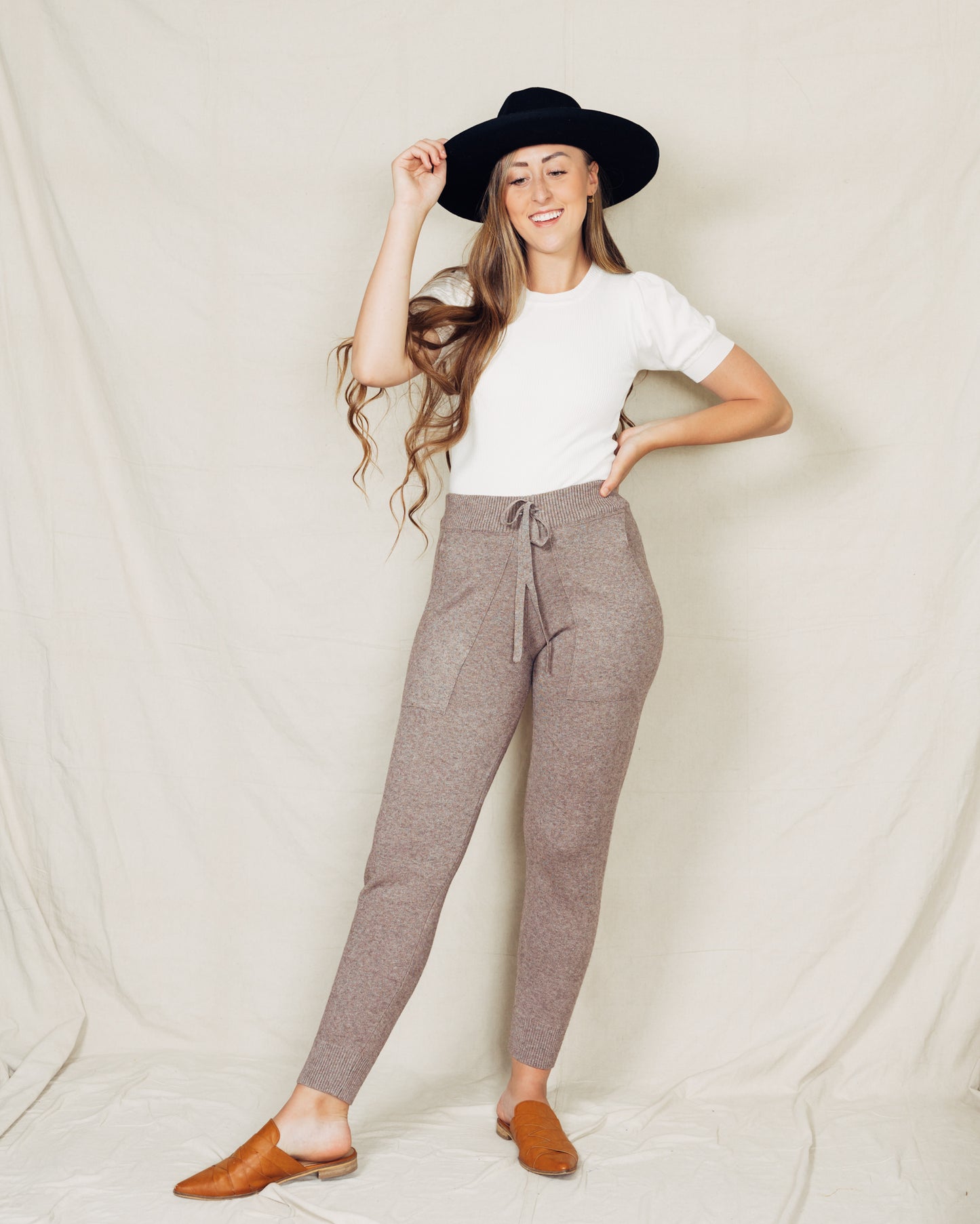 Elena Pants || Taupe
